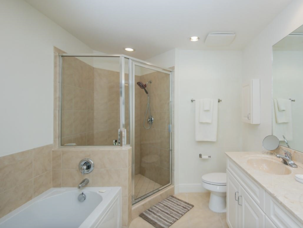 Downtown Sarasota Vacation Rentals Luxury Condo with Skyline Views